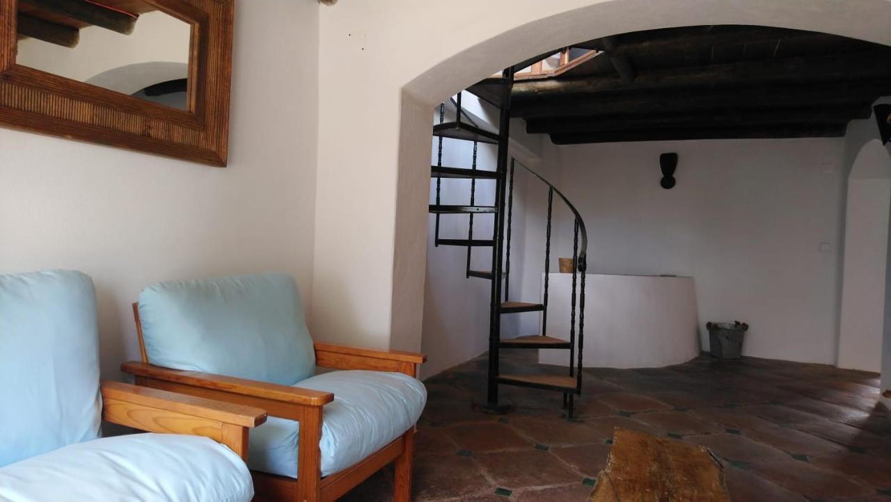 Lodge Monte Do Sobral Alcacovas ภายนอก รูปภาพ