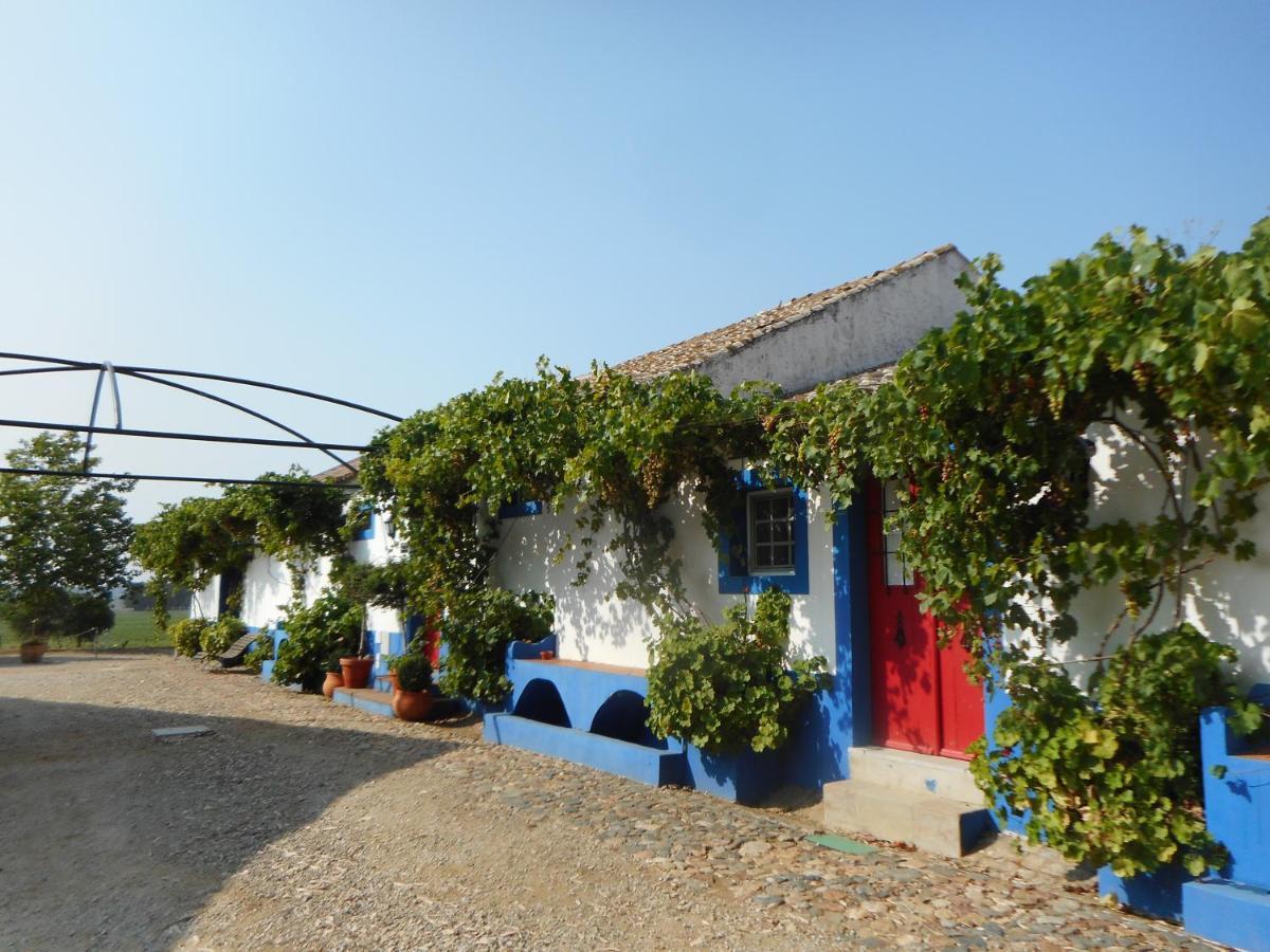 Lodge Monte Do Sobral Alcacovas ภายนอก รูปภาพ